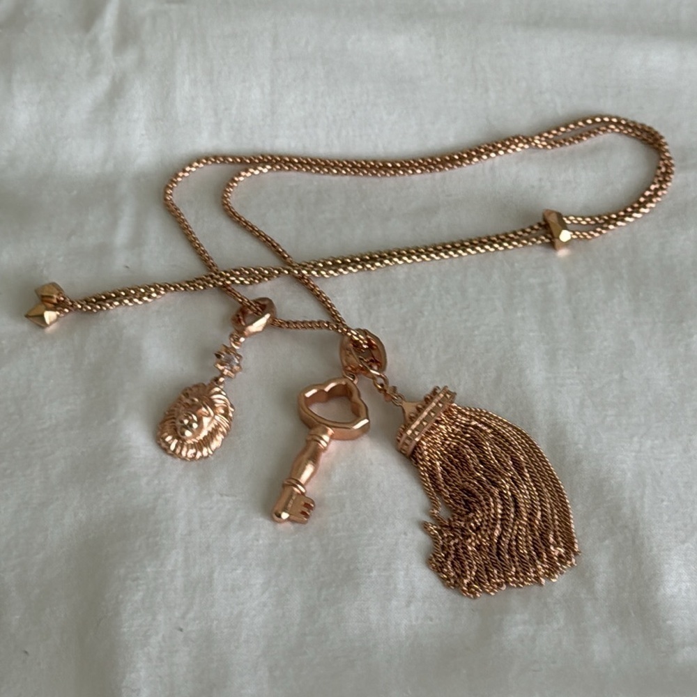 Kendra Scott Zosia long‎ adjustable pendant necklace in rose gold